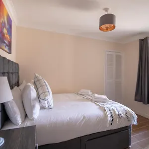  Apartment Host & - Hanover United Kingdom